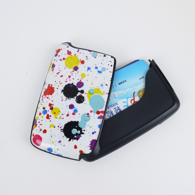 เหตุใดคุณจึงควรเลือกผู้ถือบัตรเครดิตอะลูมิเนียมสำหรับใช้ในชีวิตประจำวัน